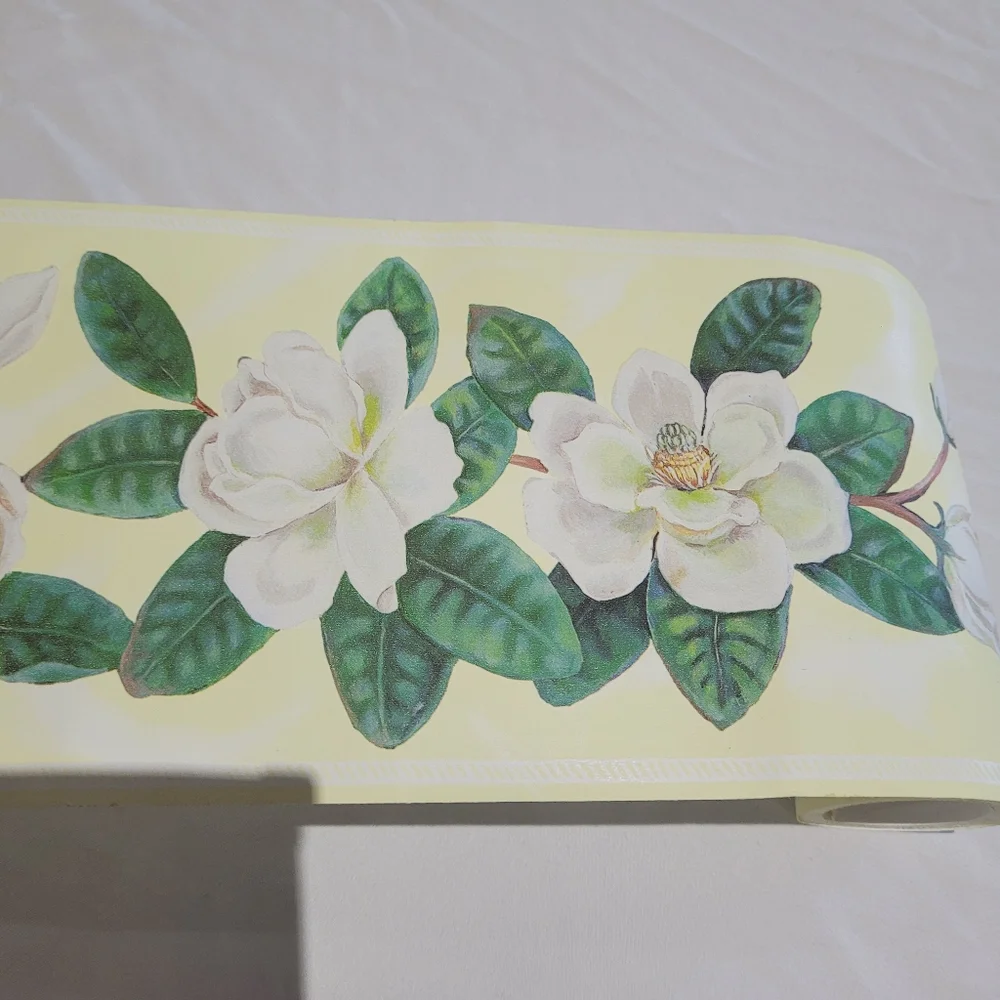 Floral Wallpaper Border with Green Leaves Gardenia Flower 4 Yards Pre Pasted